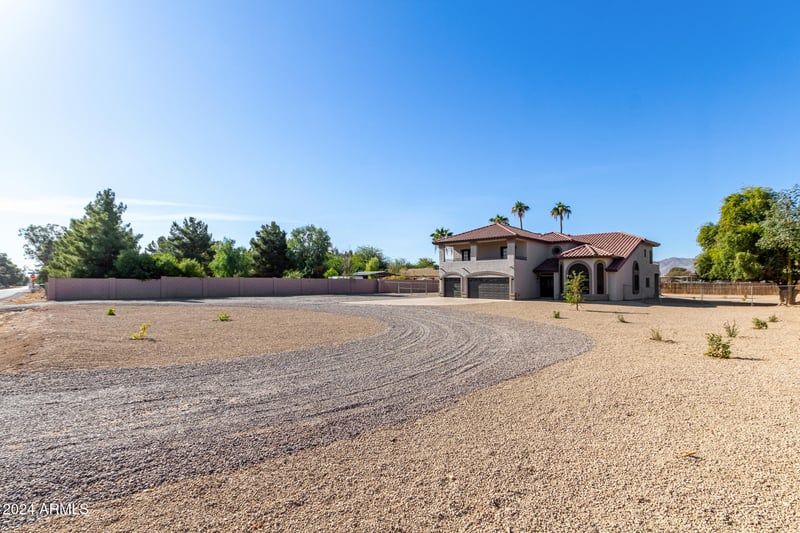 7030 181st Ave, Waddell, AZ 85355