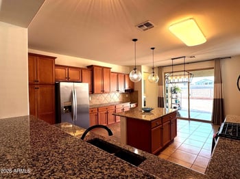 7031 Alicia Dr, Laveen, AZ 85339