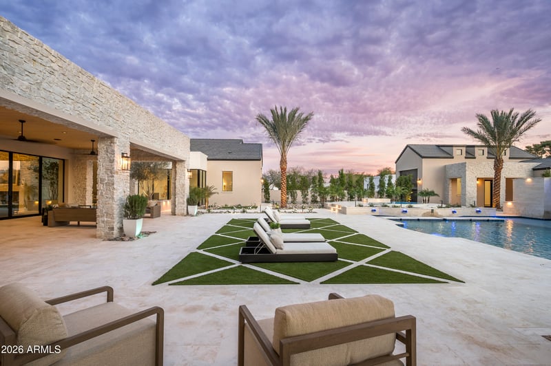7031 Paradise Dr, Scottsdale, AZ 85254