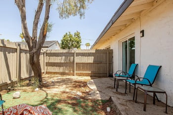 7031 80th Ave, Glendale, AZ 85303
