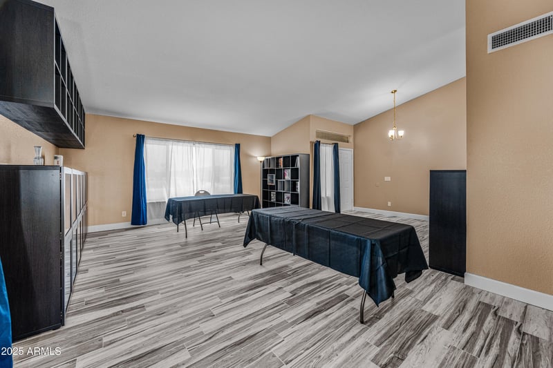7032 19th Pl, Phoenix, AZ 85042