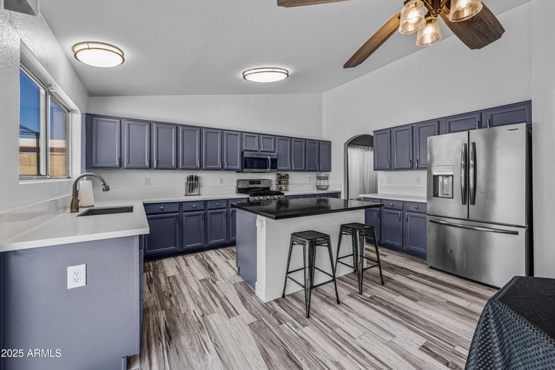 7032 19th Pl, Phoenix, AZ 85042