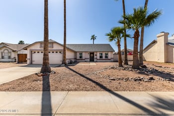 7033 Brown St, Peoria, AZ 85345