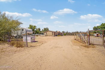 7034 162nd Ave, Litchfield Park, AZ 85340