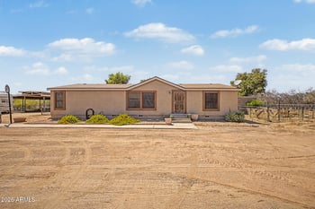 7034 162nd Ave, Litchfield Park, AZ 85340