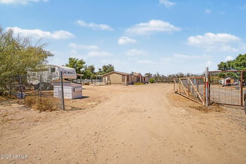 7034 162nd Ave, Litchfield Park, AZ 85340
