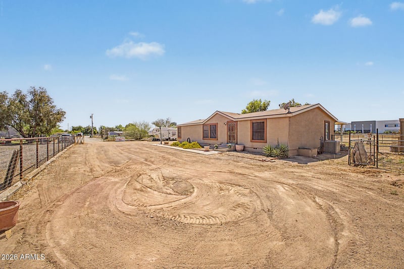 7034 162nd Ave, Litchfield Park, AZ 85340