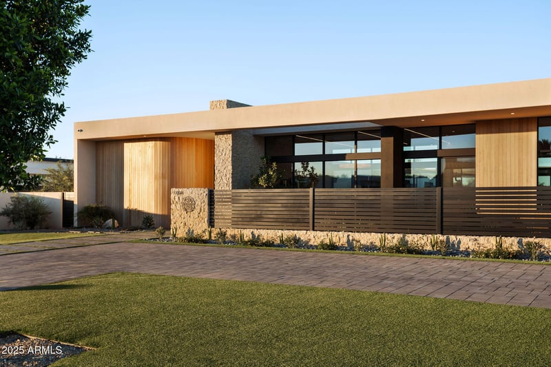 7034 Paradise Dr, Scottsdale, AZ 85254