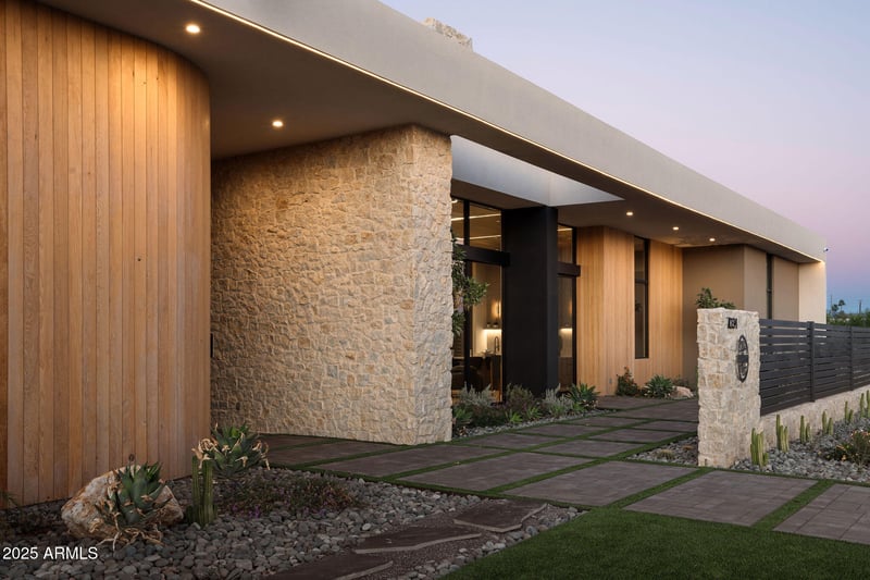 7034 Paradise Dr, Scottsdale, AZ 85254