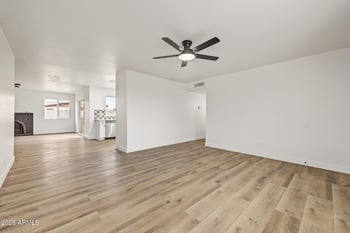 7034 W Palo Verde Ave, Peoria, AZ 85345