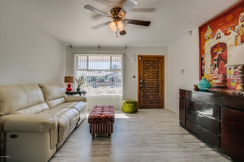 7038 E Vernon Ave, Scottsdale, AZ 85257