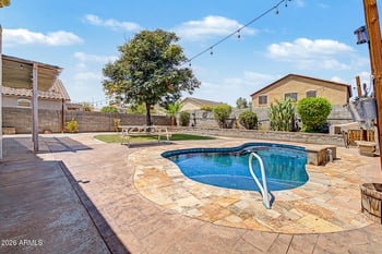 7038 W Beverly Rd W, Laveen, AZ 85339