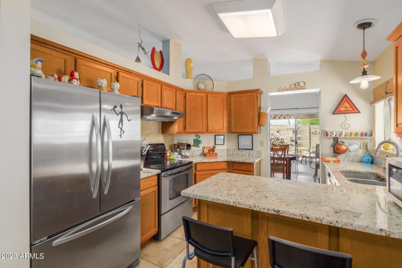 7038 W Mission Ln, Peoria, AZ 85345