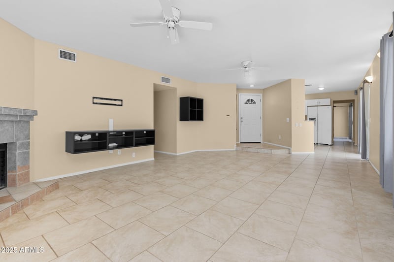 7039 41st Pl, Phoenix, AZ 85042