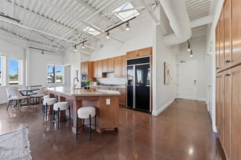 7039 Main St #A206, Scottsdale, AZ 85251