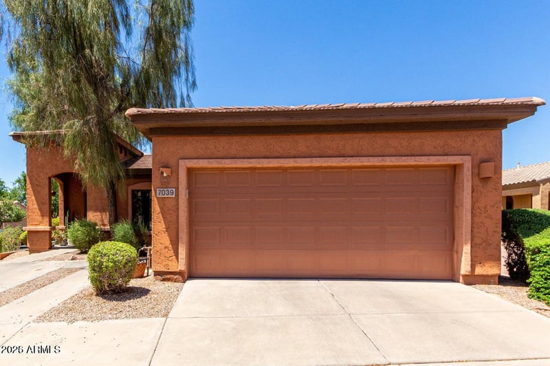 7039 Golfside Ln, Phoenix, AZ 85042