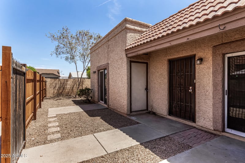 704 4th St #2, Avondale, AZ 85323