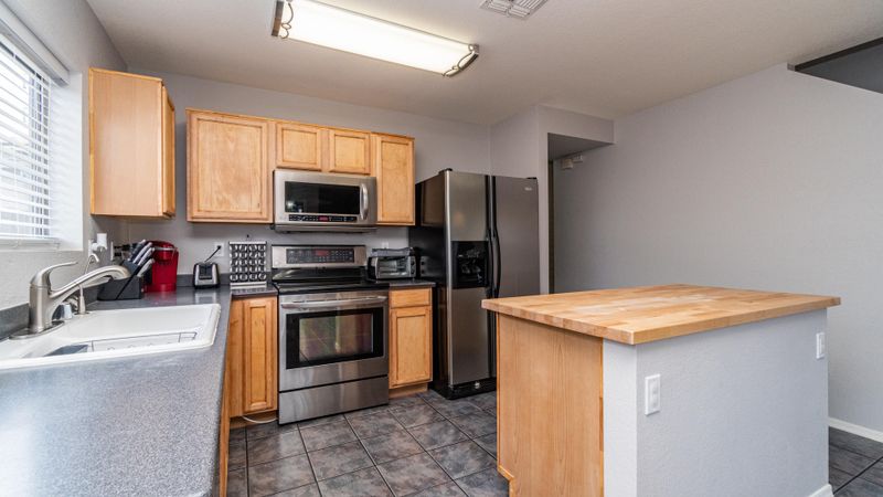 704 E Michigan Ave, Phoenix, AZ 85022