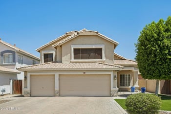 704 Windsor Dr, Gilbert, AZ 85296