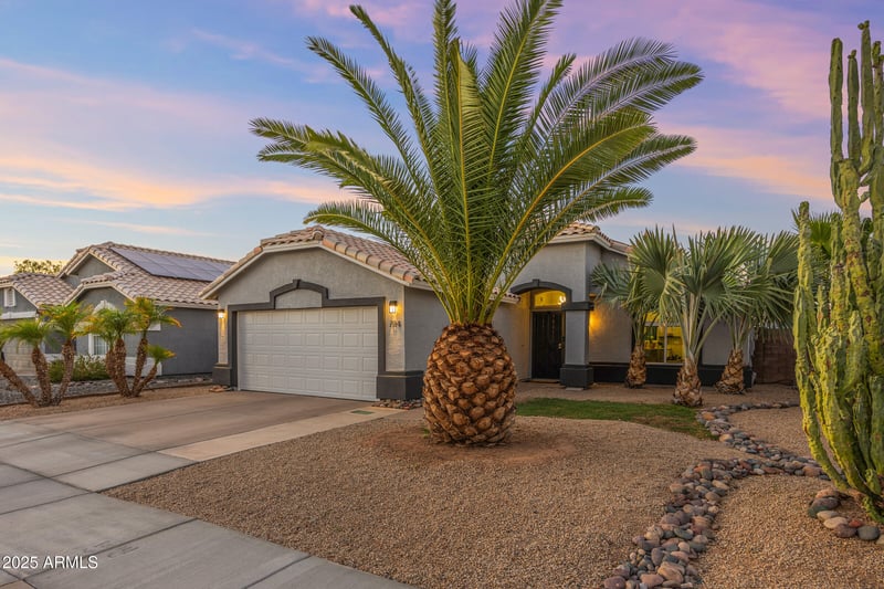 704 Megan St, Chandler, AZ 85225