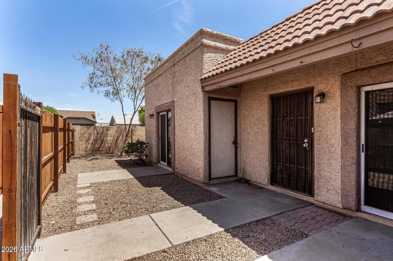 704 4th St #2, Avondale, AZ 85323