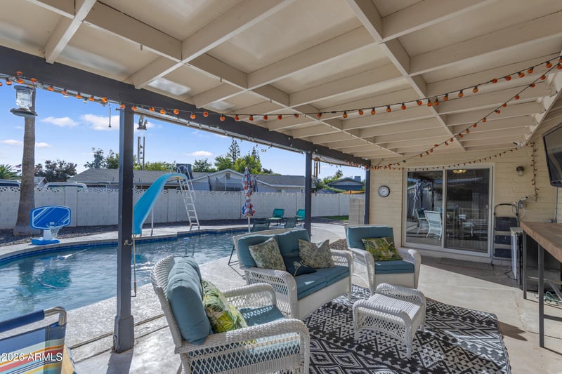 704 Gentry Cir, Mesa, AZ 85213