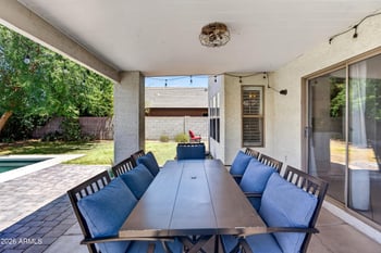704 La Pryor Ln, Gilbert, AZ 85233