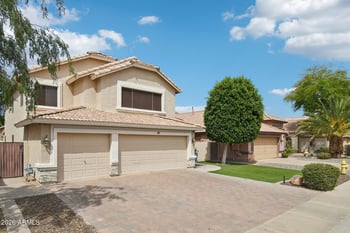 704 Windsor Dr, Gilbert, AZ 85296
