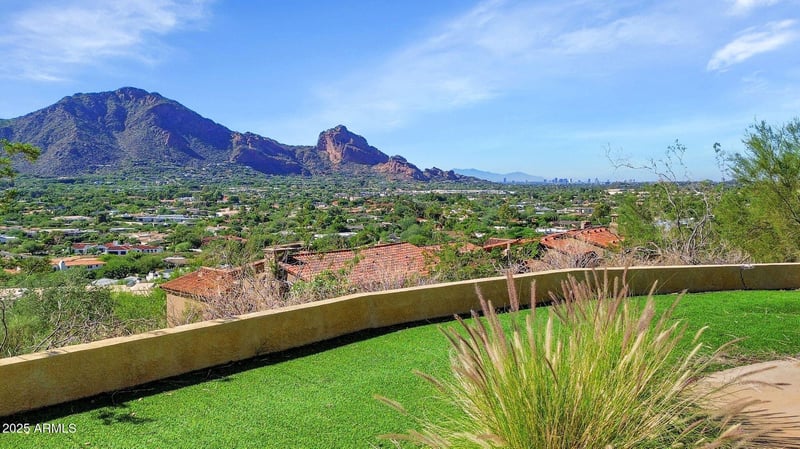 7040 Invergordon Rd, Paradise Valley, AZ 85253