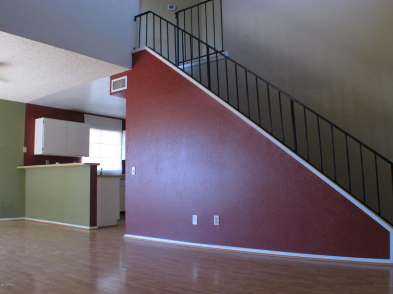 7040 S 44th St, Phoenix, AZ 85042