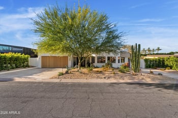 7042 Orange Blossom Ln, Paradise Valley, AZ 85253