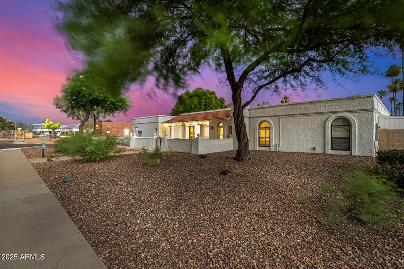 7043 Hearn Rd, Scottsdale, AZ 85254