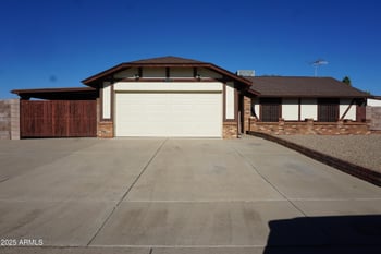 7044 Cameron Dr, Peoria, AZ 85345