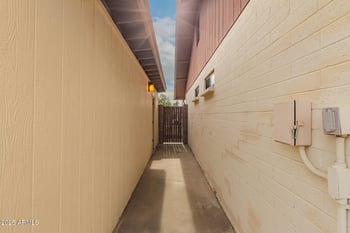 7044 Cameron Dr, Peoria, AZ 85345