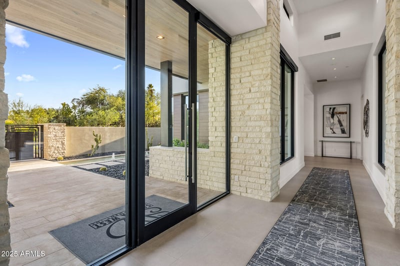 7044 Cheney Dr, Paradise Valley, AZ 85253