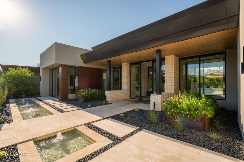7044 Cheney Dr, Paradise Valley, AZ 85253