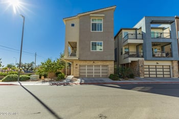 7045 Carter Dr, Chandler, AZ 85226