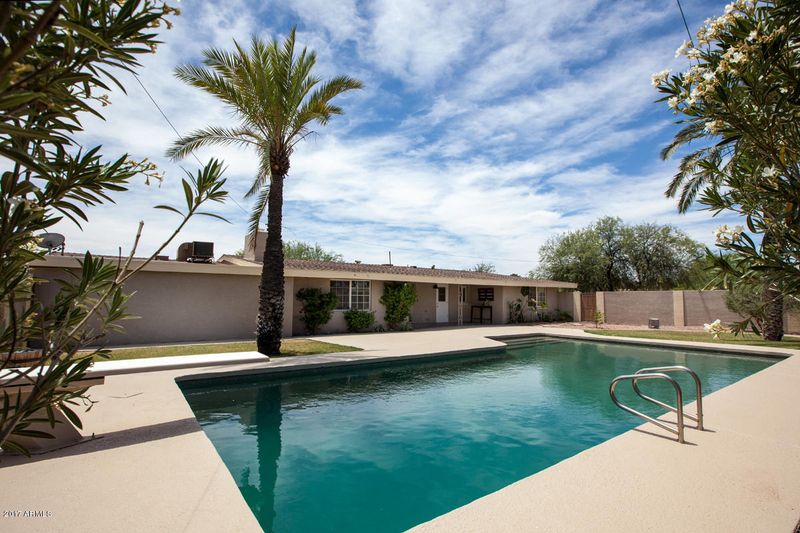 7046 E Paradise Dr, Scottsdale, AZ 85254