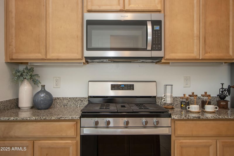 7046 Eagle Nest Way, San Tan Valley, AZ 85143