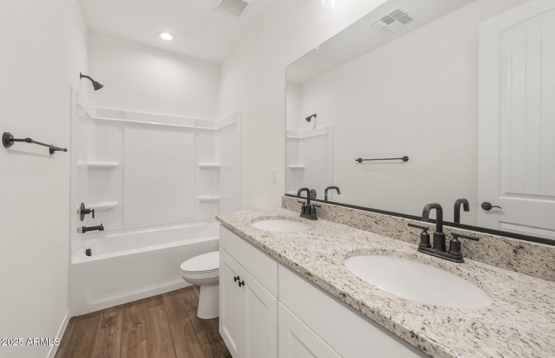 7046 Plum Rd, Peoria, AZ 85383