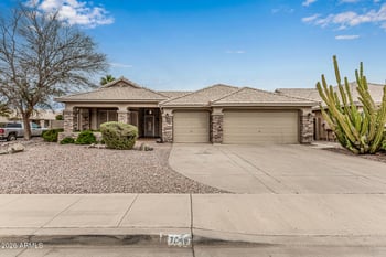 7048 Madero Ave, Mesa, AZ 85209