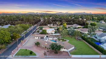 7049 Surrey Ave, Peoria, AZ 85381