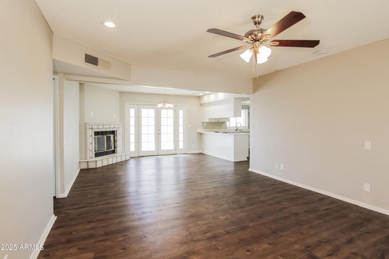 705 Calle Bolo Ln, Goodyear, AZ 85338