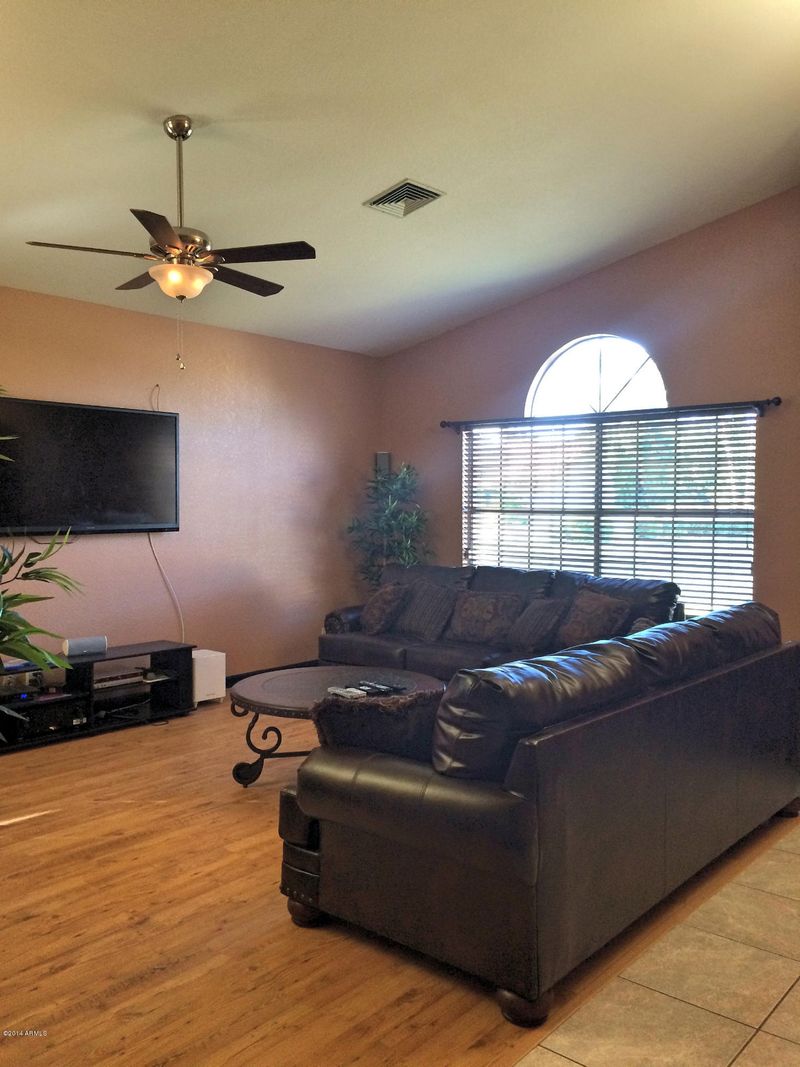 705 E Washington Ave, Gilbert, AZ 85234