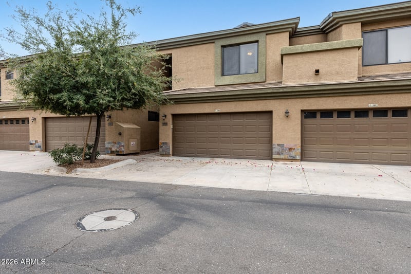 705 Queen Creek Rd #1004, Chandler, AZ 85248