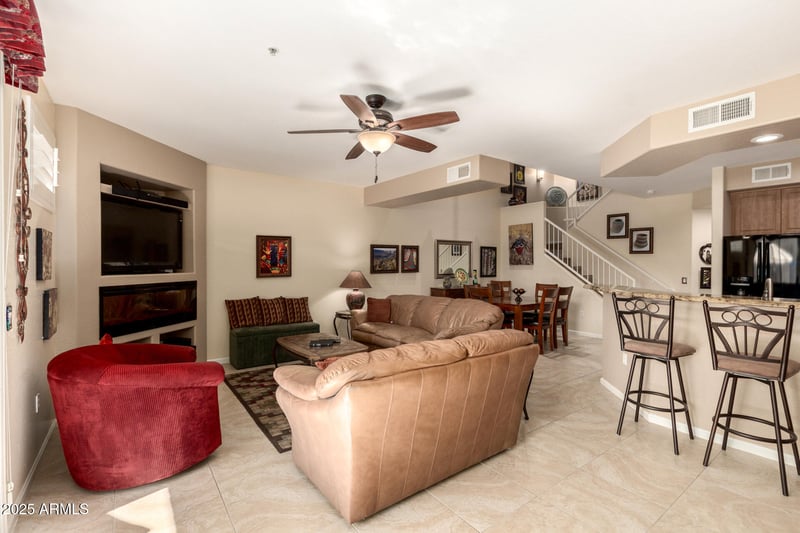 705 Queen Creek Rd #1010, Chandler, AZ 85248