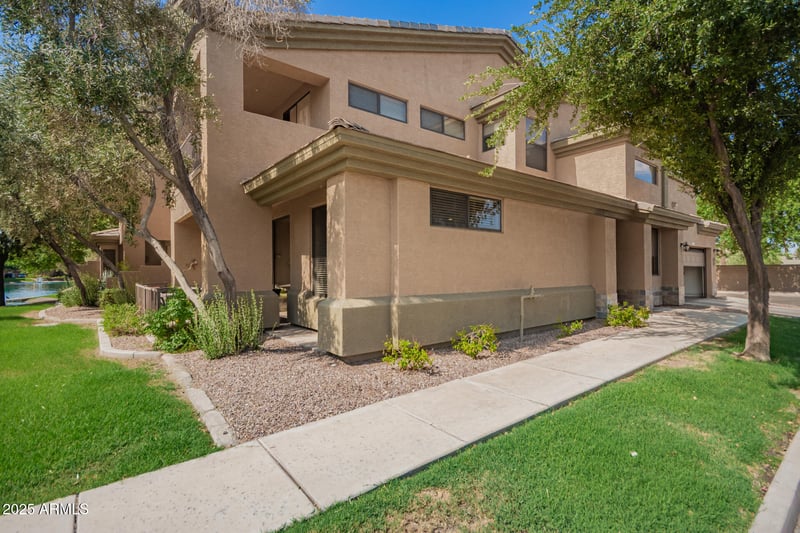 705 Queen Creek Rd #1019, Chandler, AZ 85248