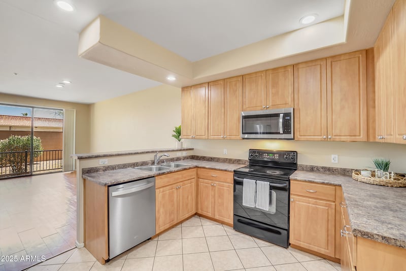 705 Queen Creek Rd #1201, Chandler, AZ 85248