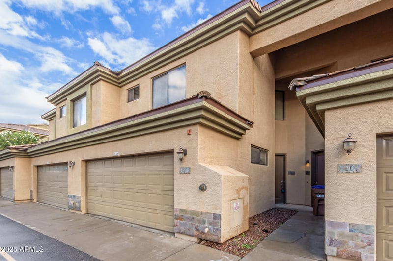 705 Queen Creek Rd #1208, Chandler, AZ 85248