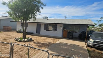 705 11th St, Tempe, AZ 85281